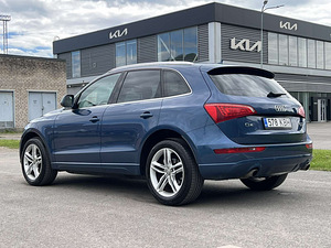 AUDI Q5 (6 foto / 11)