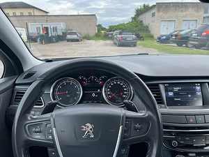 PEUGEOT 508 (9 фото из 11)