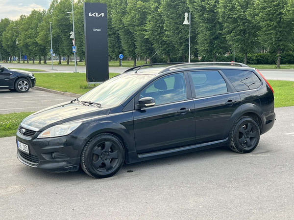 FORD FOCUS