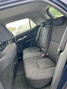 TOYOTA AURIS (10 фото из 10)