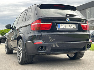 BMW X5 (8 foto / 11)