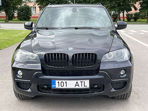 BMW X5 (3 foto / 11)