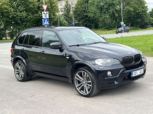 BMW X5 (2 foto / 11)
