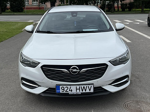 OPEL INSIGNIA SPORTS TOURER (3 foto / 10)