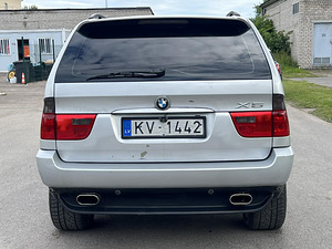 BMW x5 (8 foto / 10)