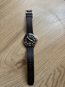 Tissot Seastar 1000 unisex kellad (3 foto / 3)