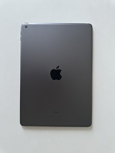 iPad 8th generation 32GB Wi-Fi Grey 2021 (3 фото из 7)