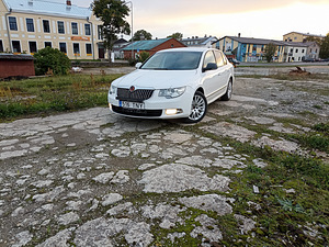 Škoda Superb 1.6td 2012 (7 foto / 7)