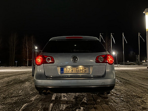 VW Passat B6 (2 фото из 7)