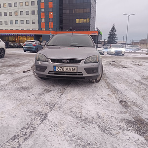 Ford focus 1.6 85 kw 2005 год (4 foto / 9)