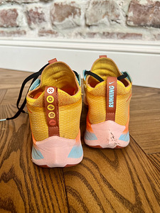 Ülimugavad ja stiilsed unisex jooksutossud: Nike Zoom Fly 4 (2 foto / 4)