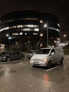 Mercedes-Benz Vito 111 (11 foto / 11)