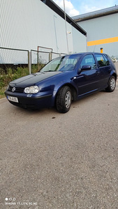 Golf 4 1,4 55 kw 2000 (7 foto / 11)