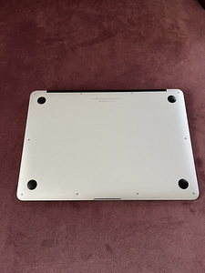 Müüa vähekasutatud MacBook Air 13” Early 2015 (4 foto / 5)