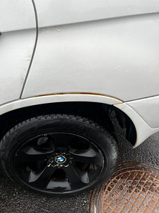 BMW x5 3.0d (5 фото из 11)