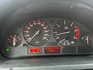 BMW x5 3.0d (11 фото из 11)