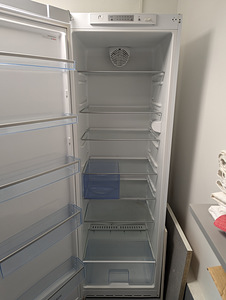 Heas Korras BOSCH Külmkapp Väikese Muljuga (3 foto / 6)
