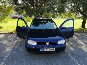 Volkswagen Golf 4 (2 foto / 10)