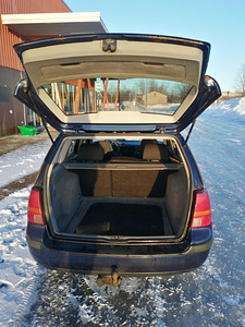 Volkswagen Golf 4 (8 foto / 10)
