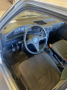 BMW e28 524td (10 фото из 12)