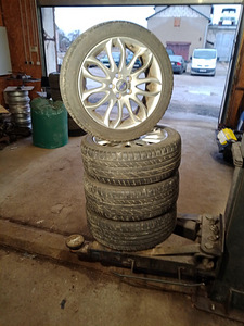 Volvo veljed 5x108 + suverehvid 205/50 R17 (7 foto / 7)