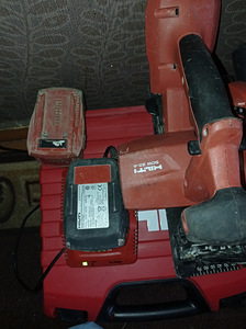 SCW 22-A KAABLI ketaslõikur + 2 akut + laadija Hilti (2 foto / 2)
