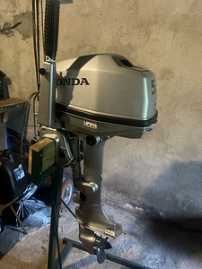 Müüa päramootor HONDA BF 5 (2 foto / 5)