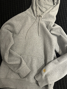 Carhartt hoodie (1 foto / 2)