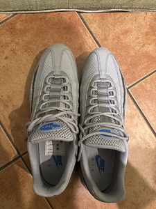 Müüa Nike Air Max 95 Ultra tossud (1 foto / 5)