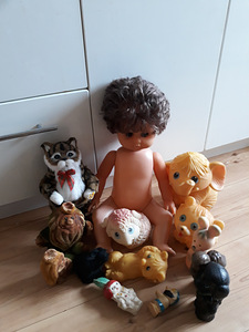 Annan ära vanad vintage-mänguasjad (1 foto / 1)