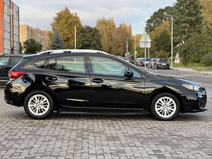 Subaru Impreza 2017 2.0L Bensiin (7 foto / 15)
