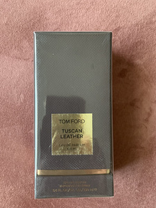 TOM FORD TUSCAN LEATHER 100ML EDP (1 foto / 2)