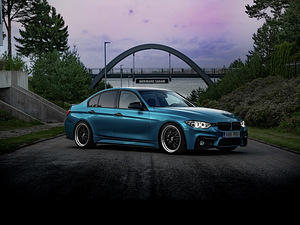 BMW 335i 2013 (2 фото из 7)