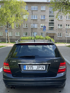 MERCEDES-BENZ C 180 CDI (5 foto / 10)
