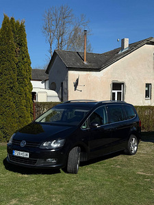 Продам Volkswagen Sharan 2011 (1 фото из 10)