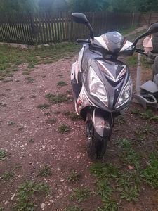 Скутер Intermoto 2021 (3 фото из 3)