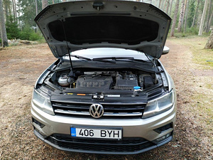 Volkswagen Tiguan Comfortline 180H DSG 4M N1 2.0 132kW (7 foto / 15)