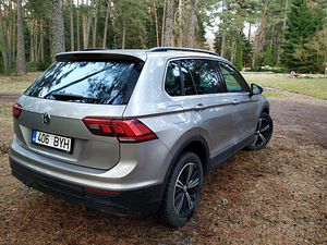 Volkswagen Tiguan Comfortline 180H DSG 4M N1 2.0 132kW (13 foto / 15)