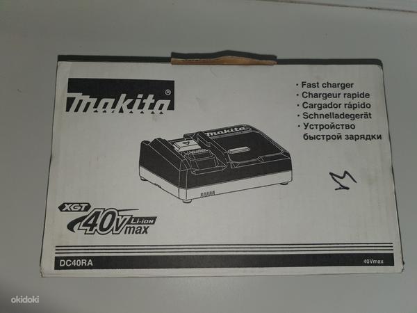 Зарядка Makita DC40RA (фото #1)