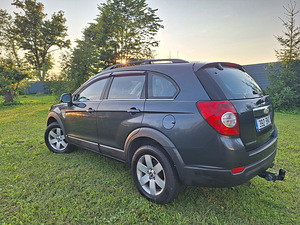 CHEVROLET CAPTIVA 1.991 110 kW - 07 (4 foto / 10)