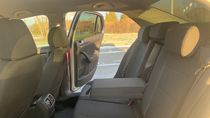 Volkswagen Jetta Automat 1.4 Tsi (7 foto / 15)