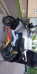 Aprilia sr50 (1 foto / 2)