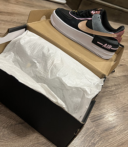 NIKE AIR FORCE 1 tossud (2 foto / 2)