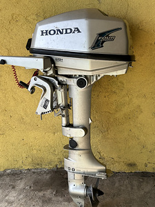 Päramootor Honda (1 foto / 4)