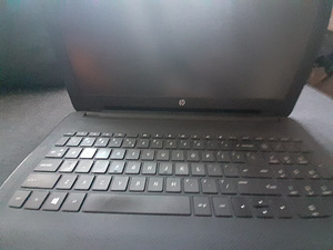 Ноутбук HP (1 фото из 3)