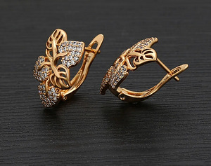 Серьги (6 фото из 7)