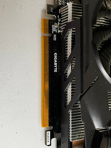 Videokaart Gigabyte GeForce GTX 980 Windforce 3X / 4GB GDDR5 (4 foto / 7)