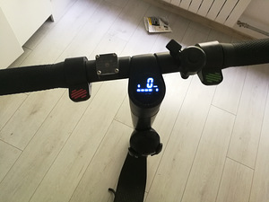 Elektriline roller Ninebot Segway Es4 (2 foto / 5)