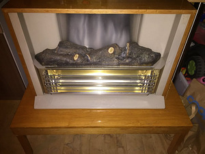 Väga heas korras elektrikamin (2 foto / 2)
