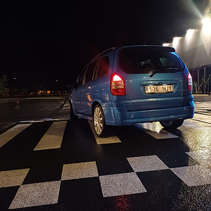 Opel zafira a OPC (7 foto / 11)
